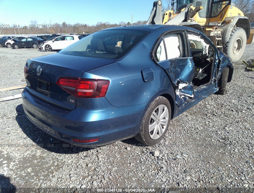 3VW2B7AJ5HM246390