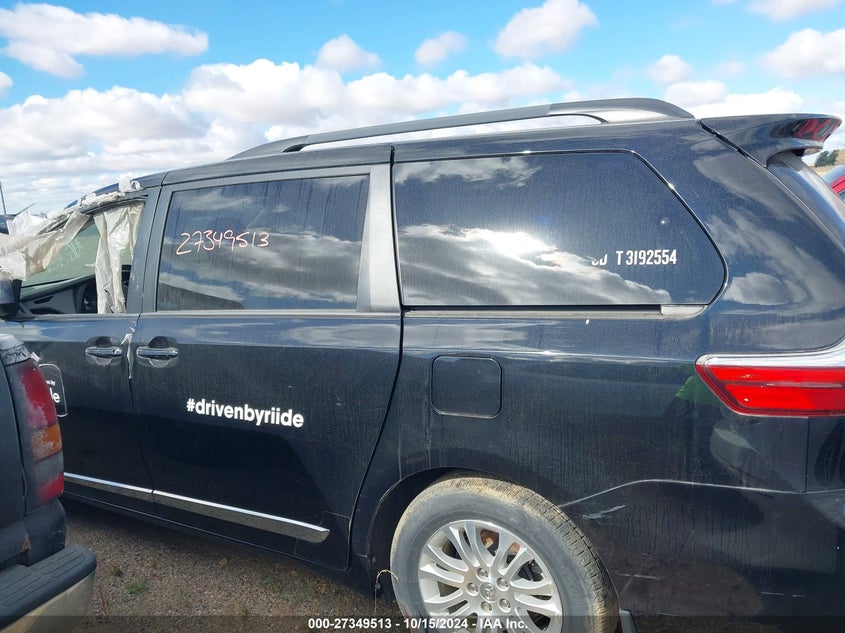 2016 Toyota Sienna Xle 8 Passenger VIN: 5TDYK3DC4GS744940 Lot: 27349513