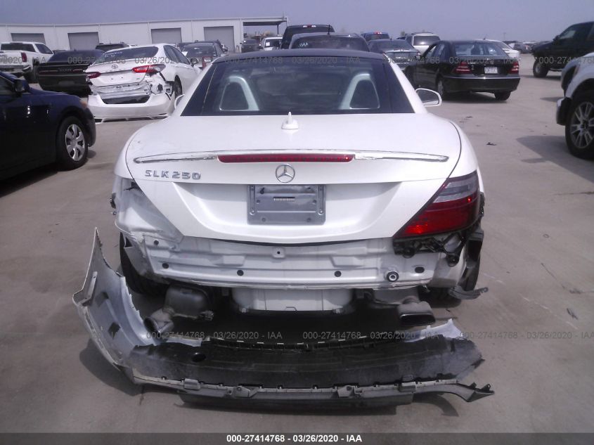 VIN WDDPK4HA0DF060446 2013 Mercedes-Benz SLK-Class,... no.6