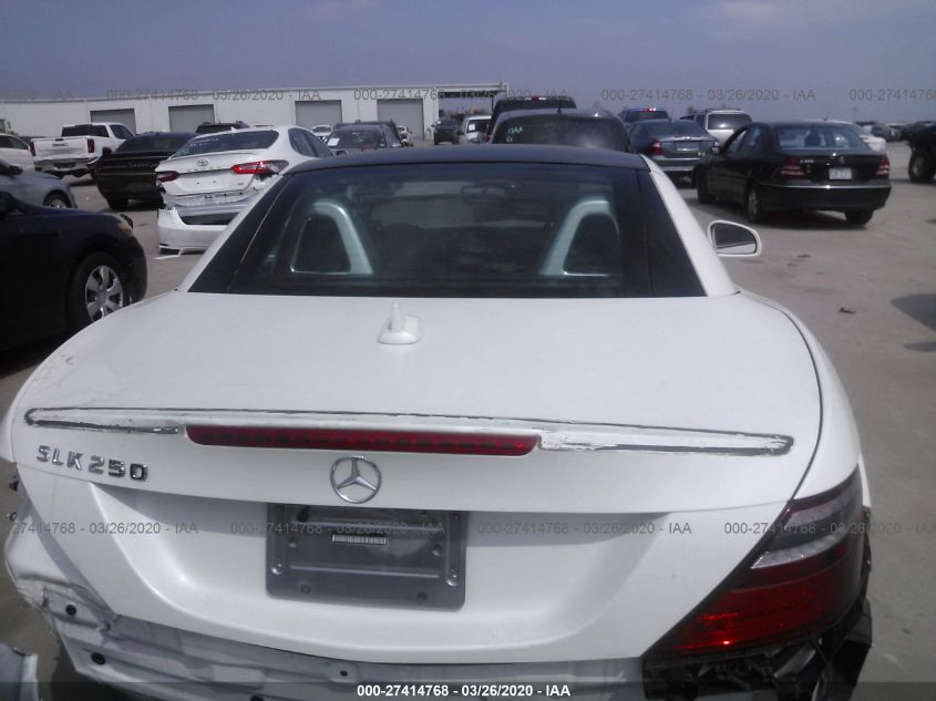 VIN WDDPK4HA0DF060446 2013 Mercedes-Benz SLK-Class,... no.8