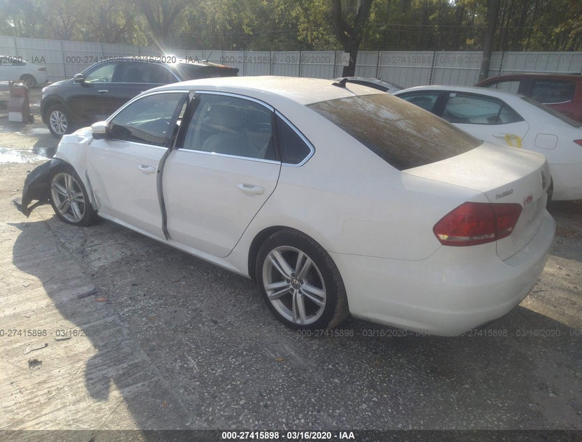 1VWBS7A37EC027879