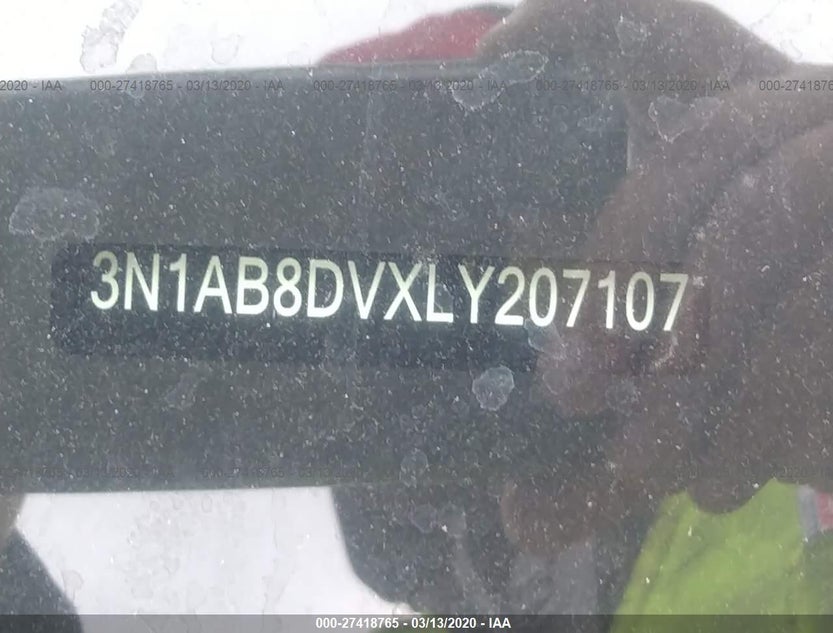 3N1AB8DVXLY207107
