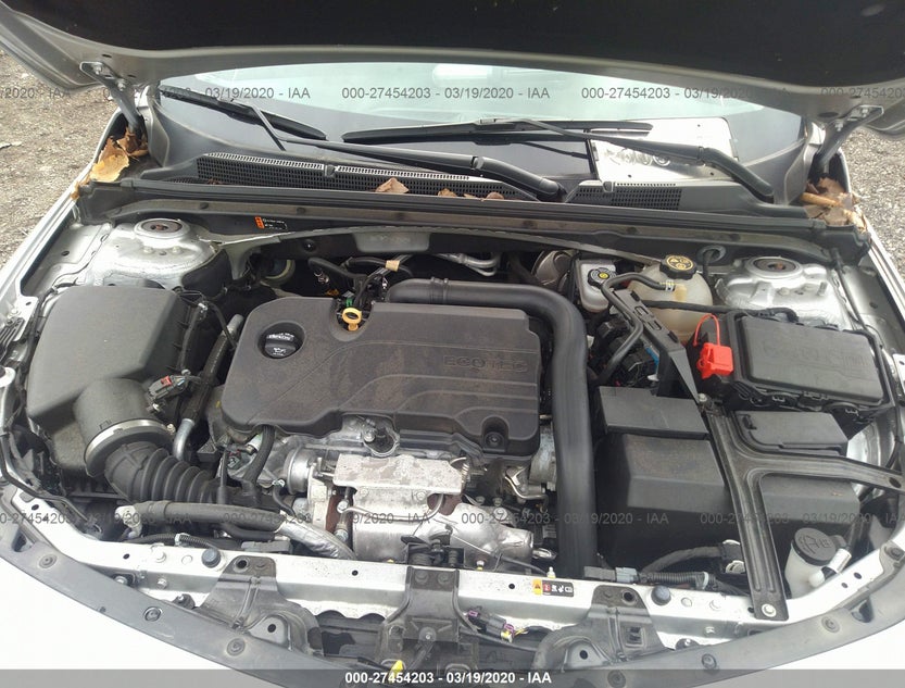 1G1ZB5ST2JF193359