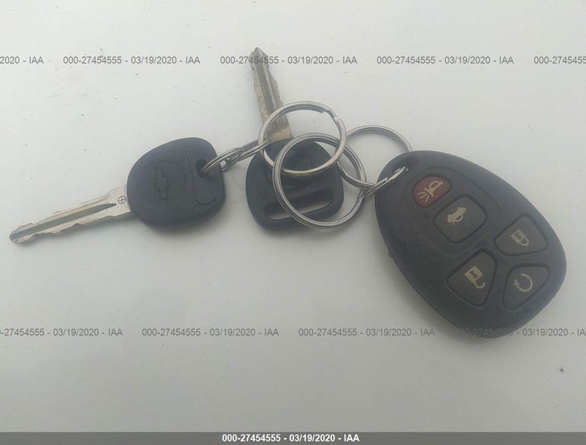 2G1WT57K891100217