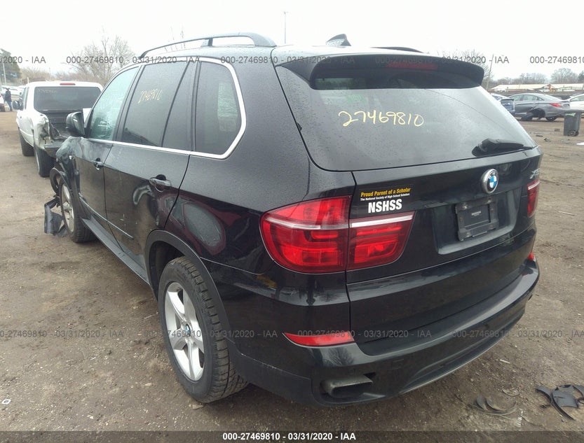 5UXZV8C58CL423893