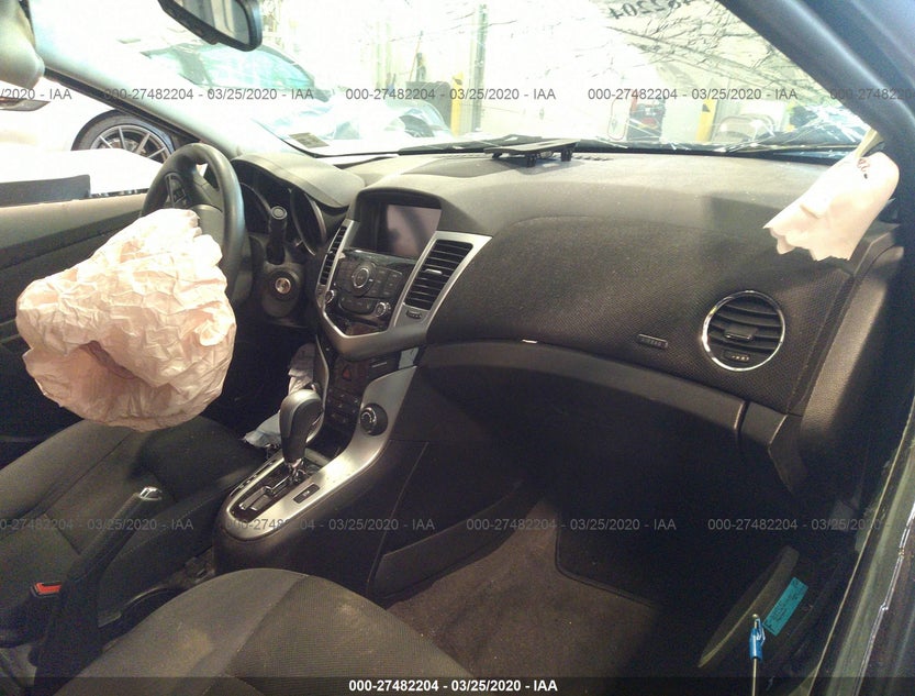 1G1PC5SB7F7107346