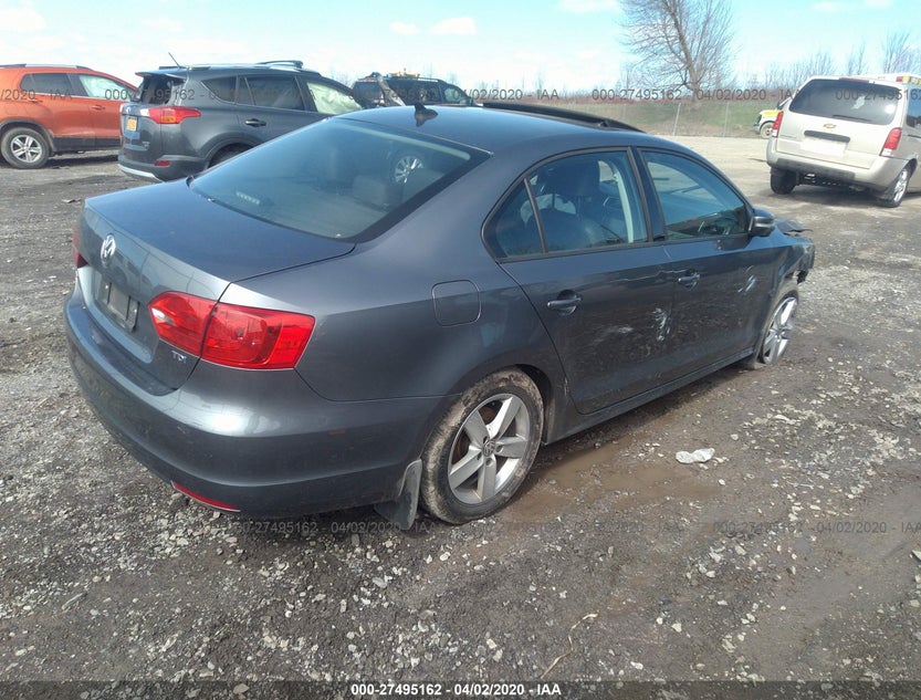 3VWLL7AJ3CM032573