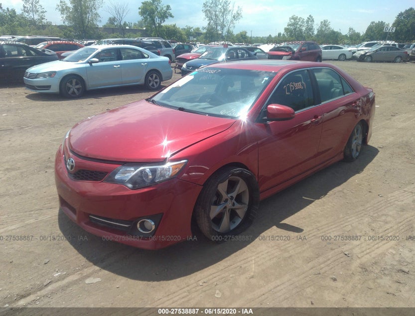 4T1BF1FK9EU750188