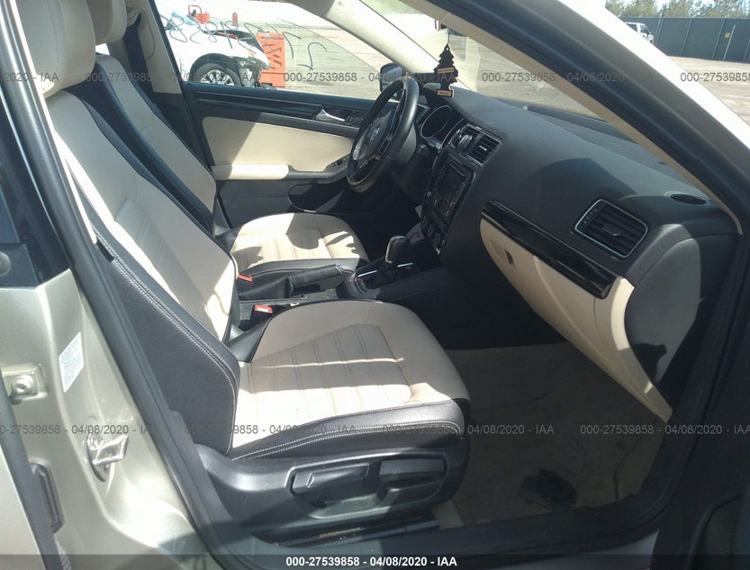3VWL07AJ7FM302689