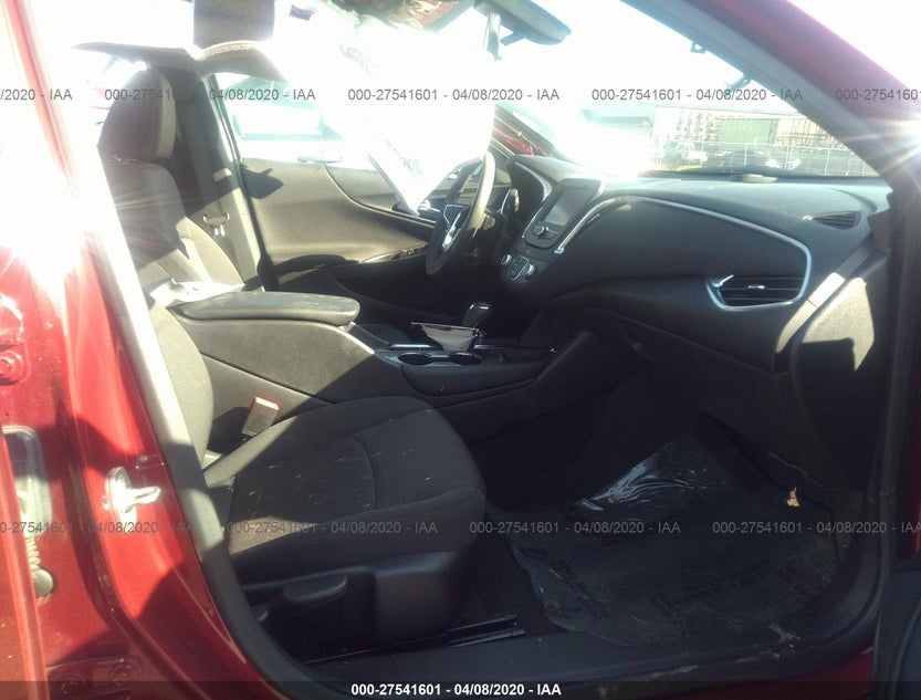 1G1ZD5ST5JF190997