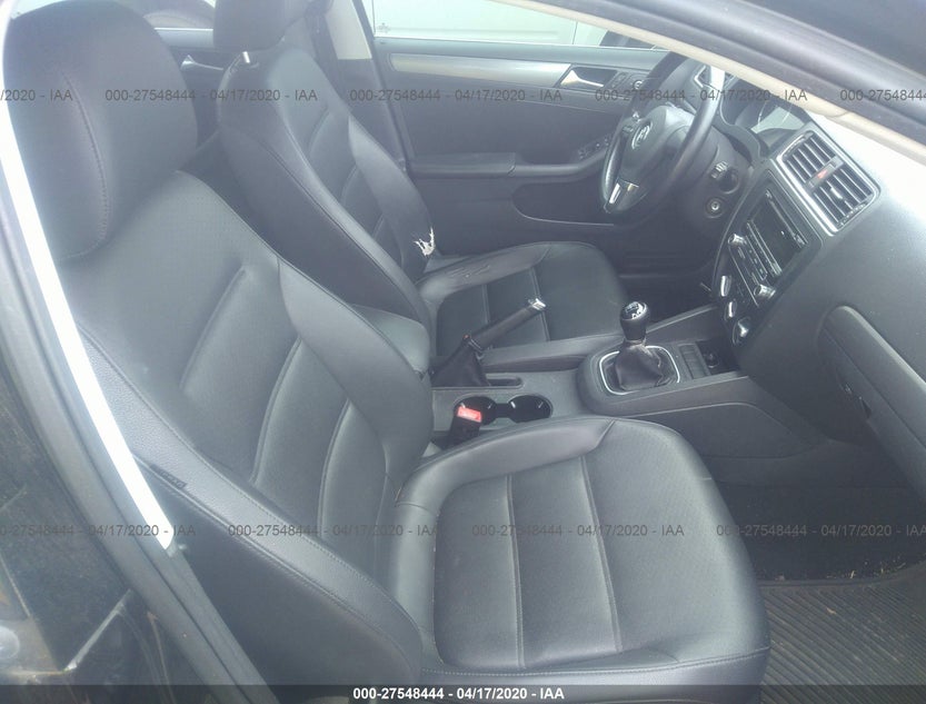 3VW3L7AJ5DM202658