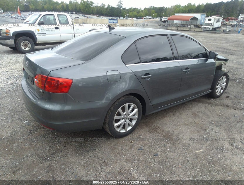 3VWD07AJ5EM370928