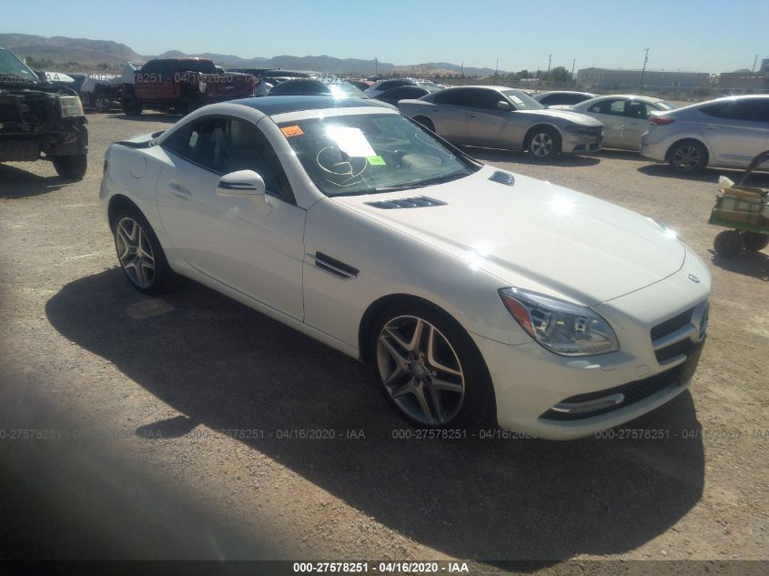 VIN WDDPK4HA8DF051879 2013 Mercedes-Benz SLK-Class,... no.1