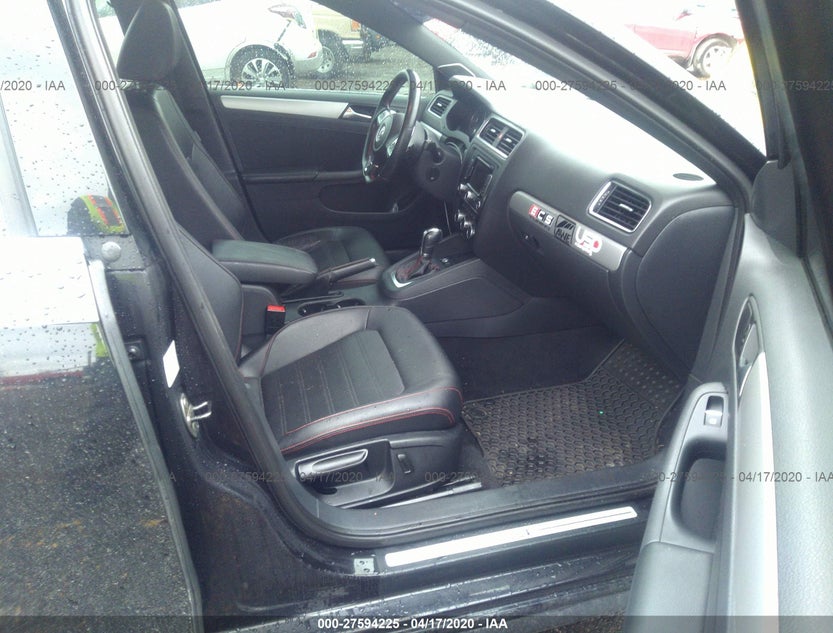 3VW4A7AJ2DM368985