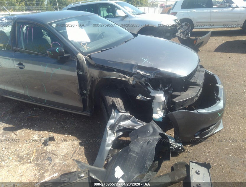 3VW2K7AJ7CM309840