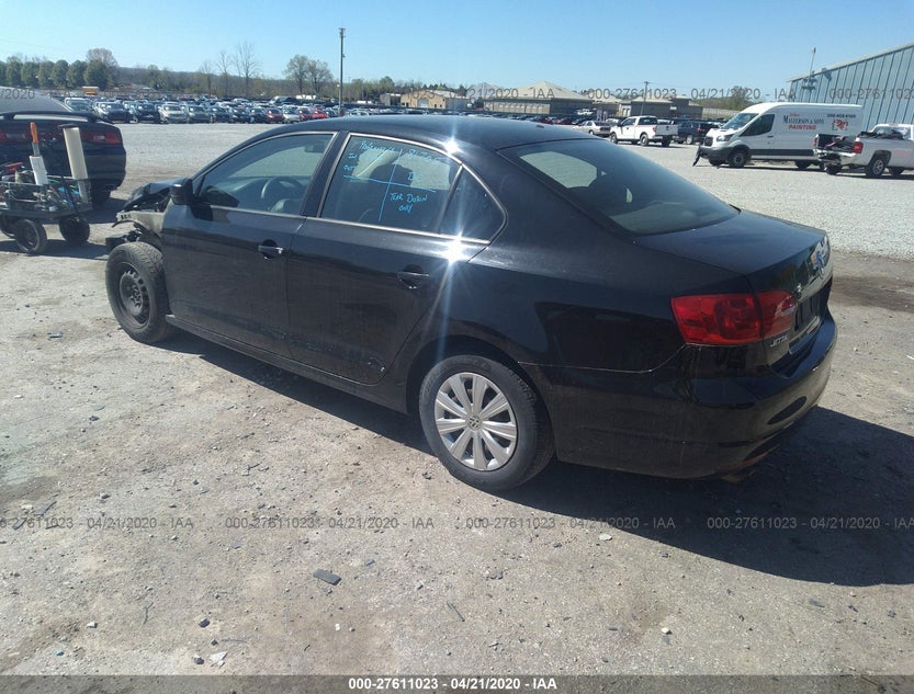 3VW2K7AJ2CM321622
