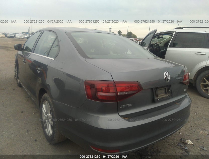 3VW2B7AJ3HM352952
