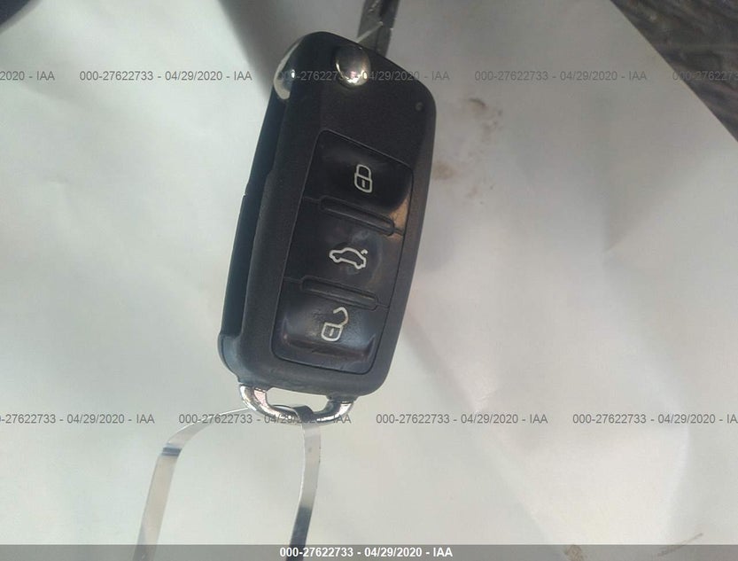 3VW2K7AJ2CM303492