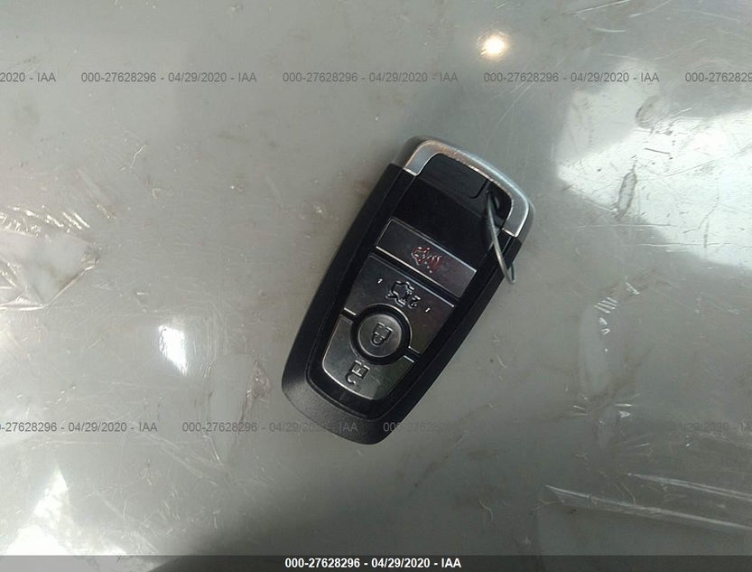 3FA6P0HD5KR135027