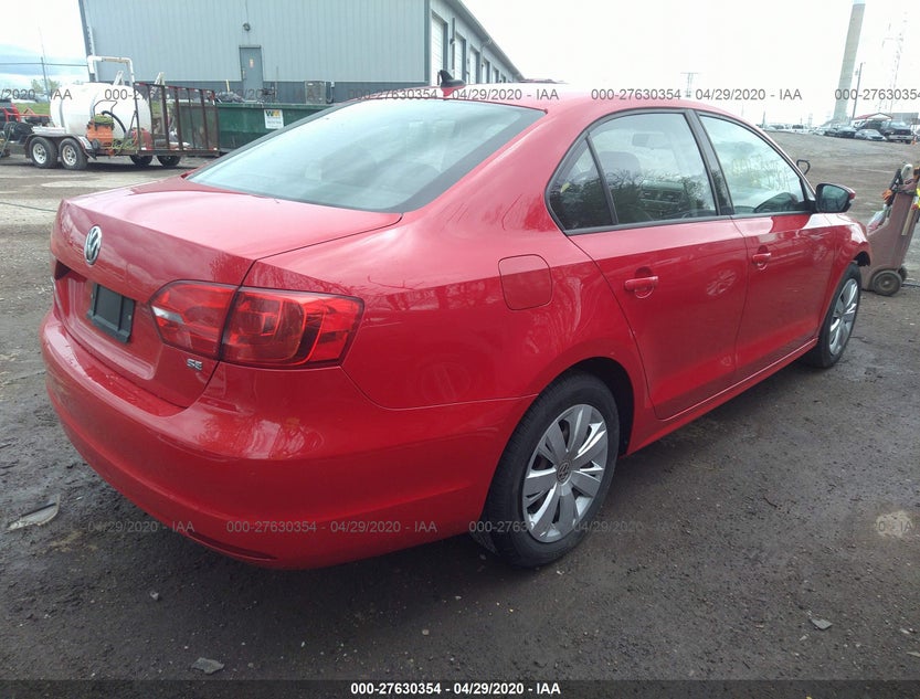 3VWD17AJ5EM409319