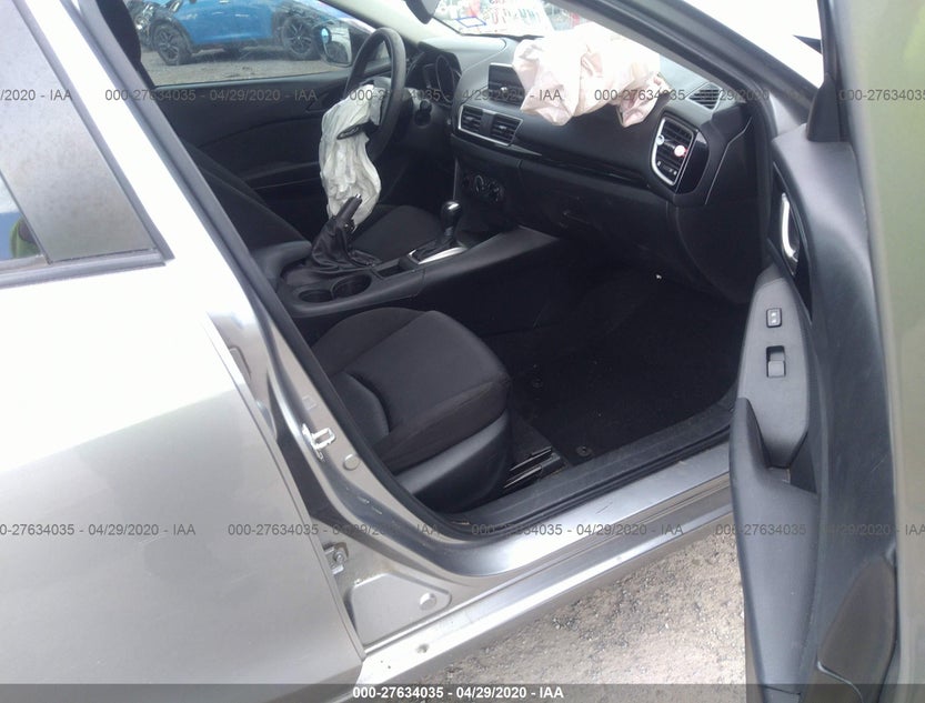 3MZBM1U78EM104604