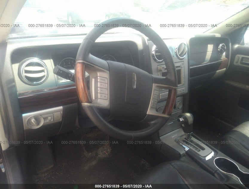 3LNHM28T28R645094