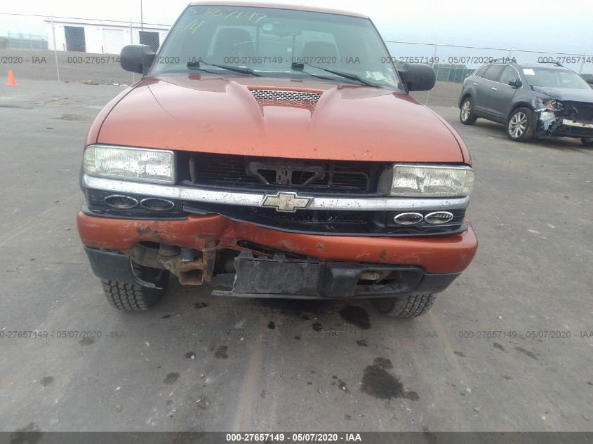 2001 Chevrolet S-10 Ls VIN: 1GCDT19W018247897 Lot: 27657149