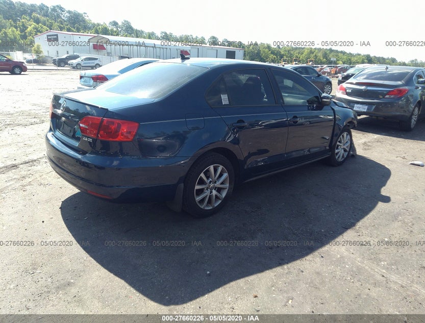 3VWDX7AJ5CM390248