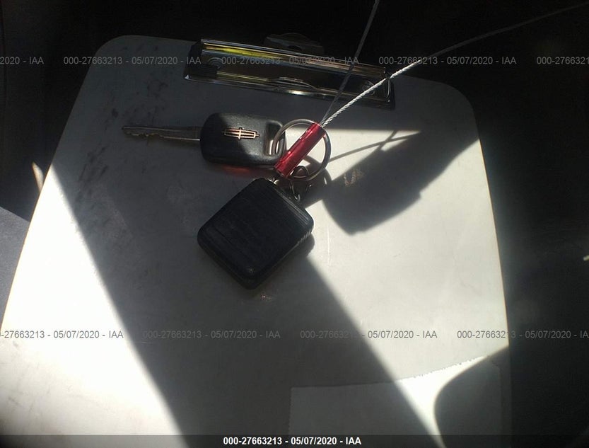 2LNHM82V58X637036
