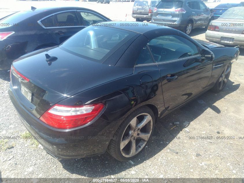 VIN WDDPK5HA4FF094351 2015 Mercedes-Benz SLK-Class,... no.4