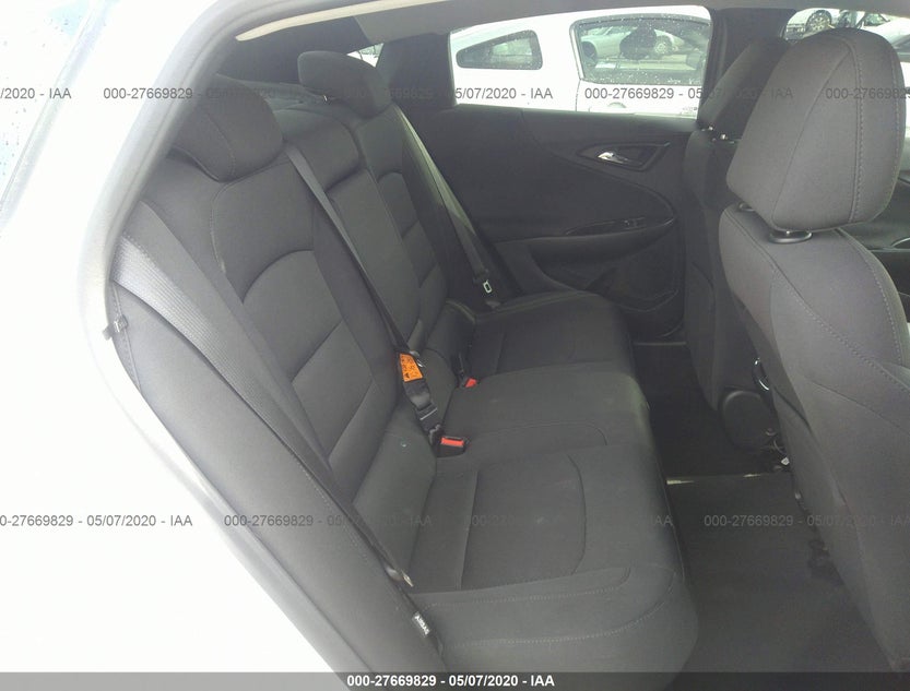 1G1ZD5ST8JF135881