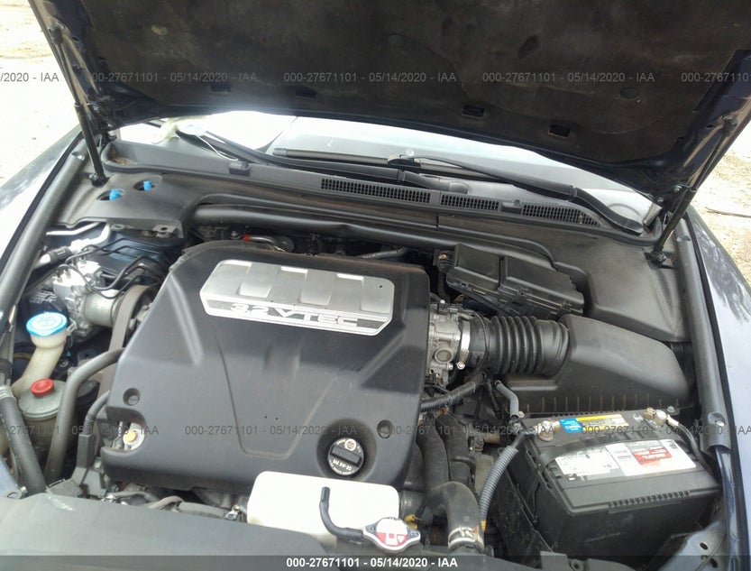 19UUA662X8A025215
