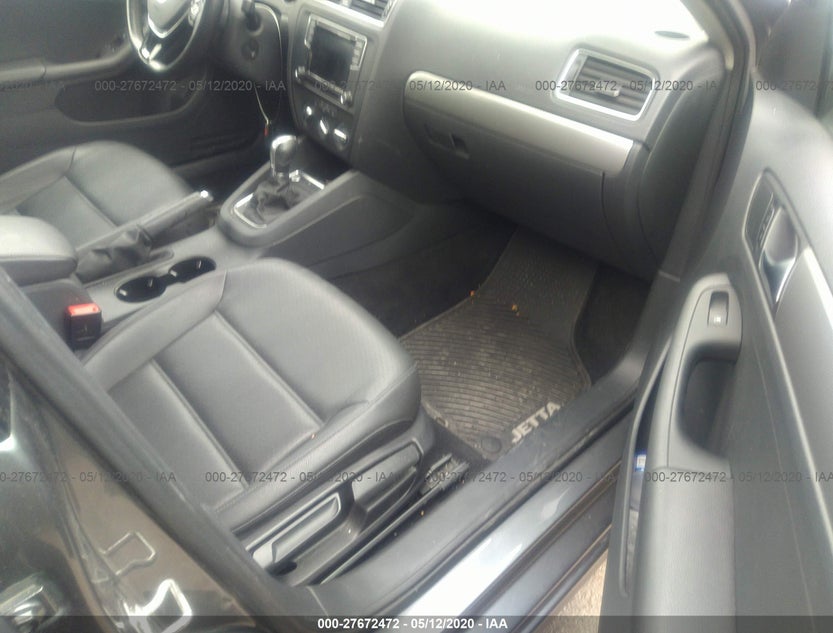 3VWDB7AJ7HM273020