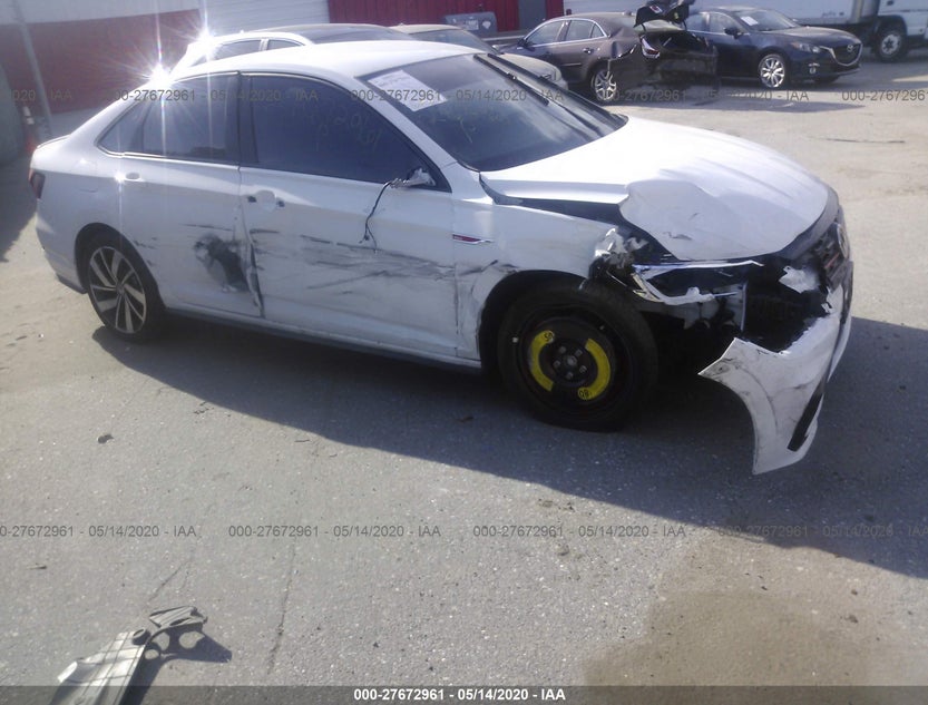 3VW5T7BUXKM261476