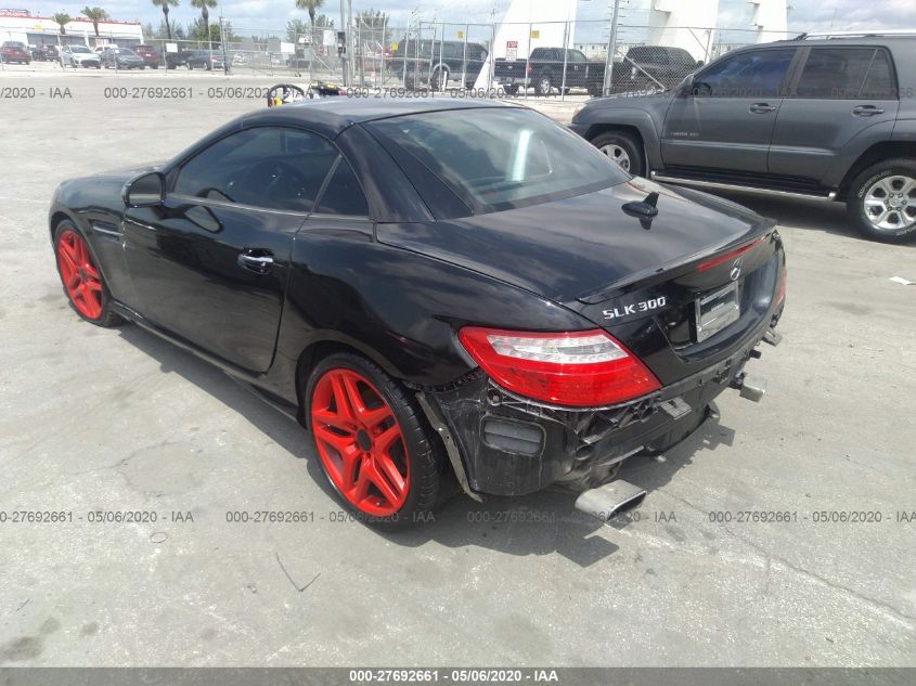 VIN WDDPK3JA9GF122869 2016 Mercedes-Benz SLK-Class,... no.3