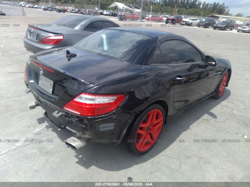 VIN WDDPK3JA9GF122869 2016 Mercedes-Benz SLK-Class,... no.4