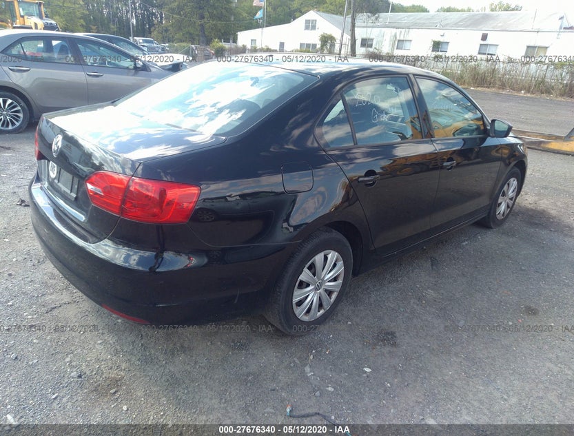 3VW1K7AJ1DM452165