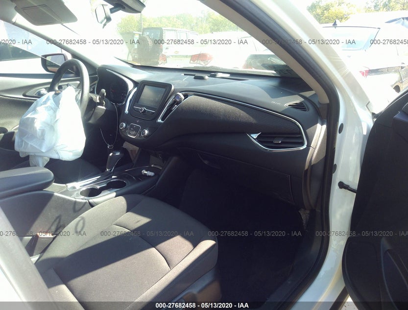 1G1ZD5ST2JF149825