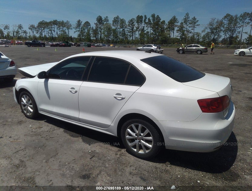 3VWDP7AJ8CM394164