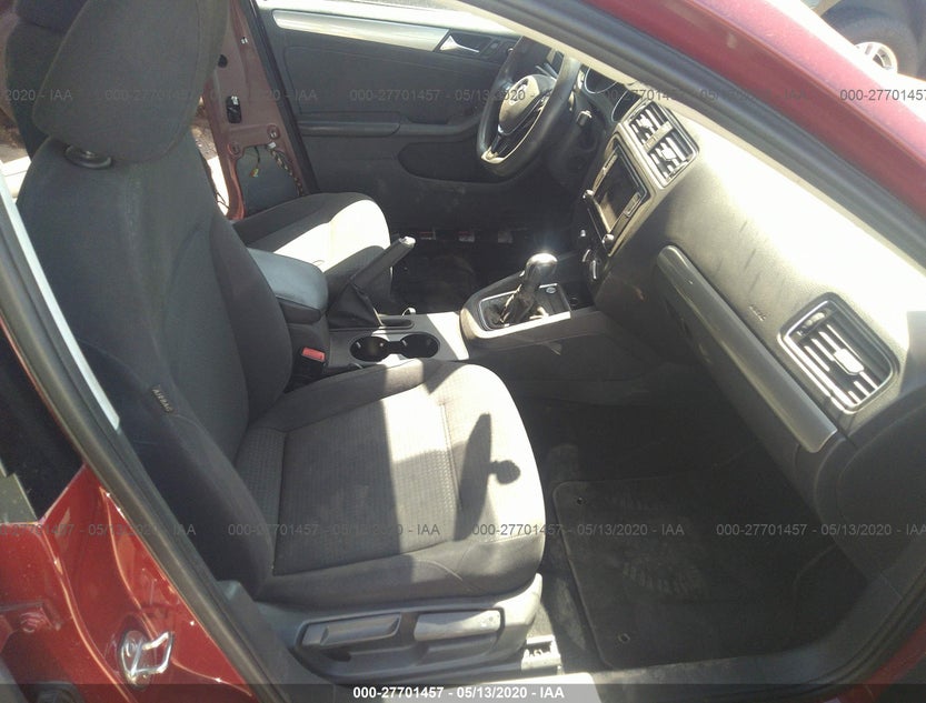 3VWD67AJ1GM318472