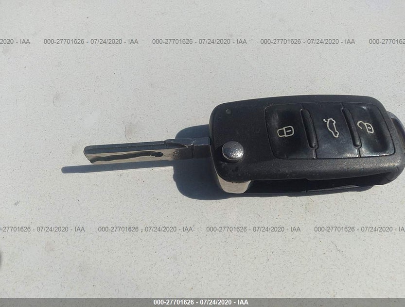 3VW2K7AJ5EM303781