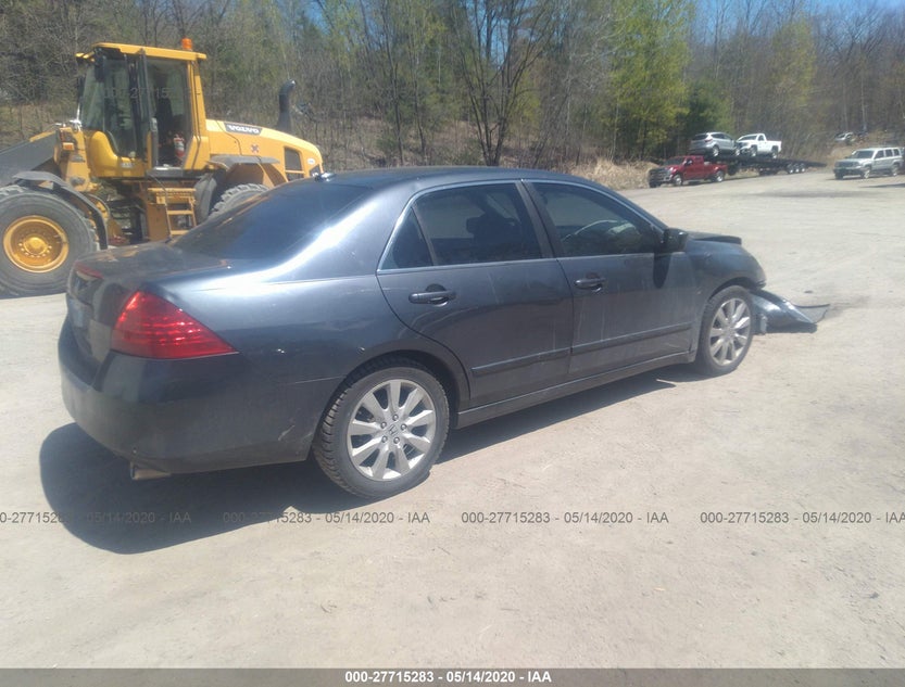 1HGCM66557A000718