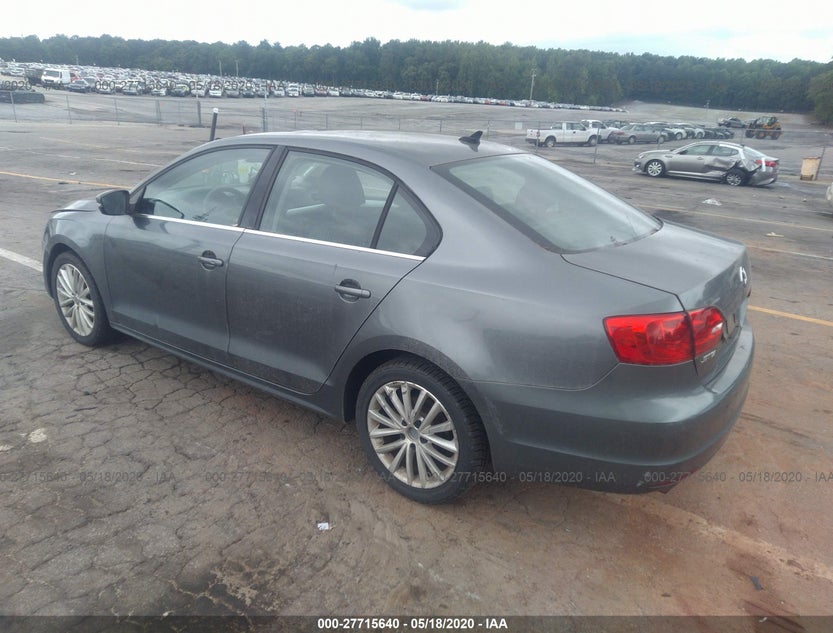 3VWLP7AJ3CM320145