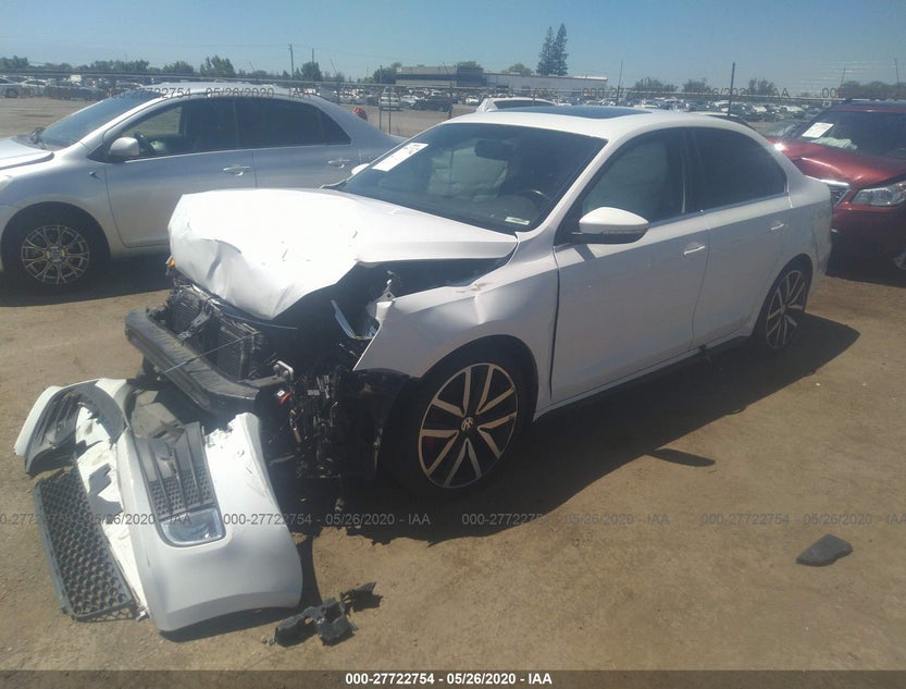 3VW4T7AJ6EM207695