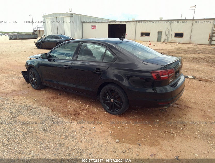 3VWD17AJ7JM218950