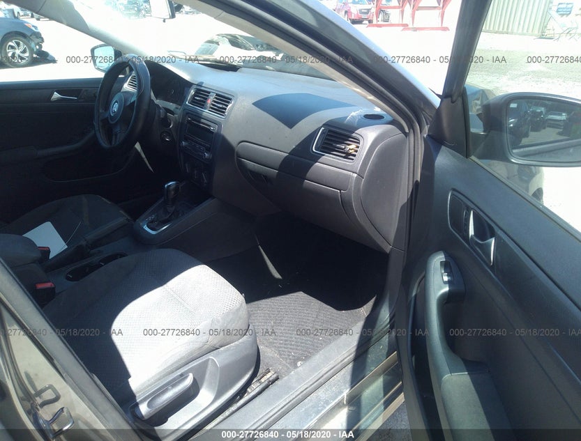 3VW2K7AJ2CM372537