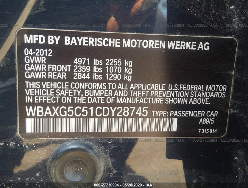WBAXG5C51CDY28745