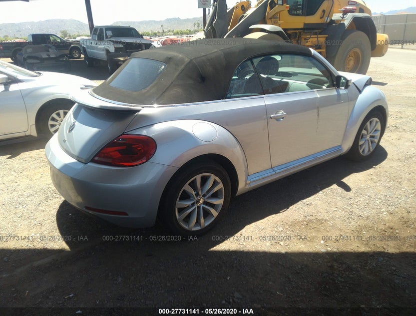 3VW5L7AT5EM821482