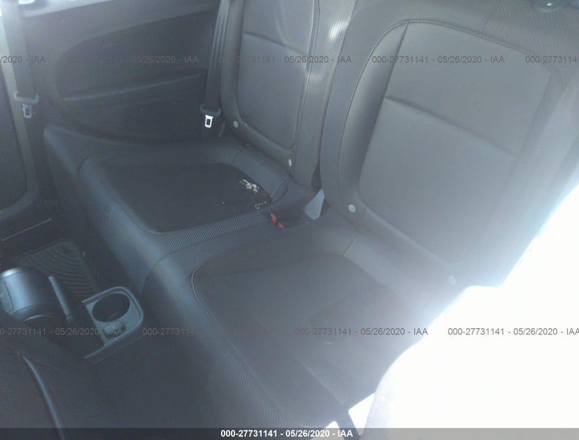 3VW5L7AT5EM821482