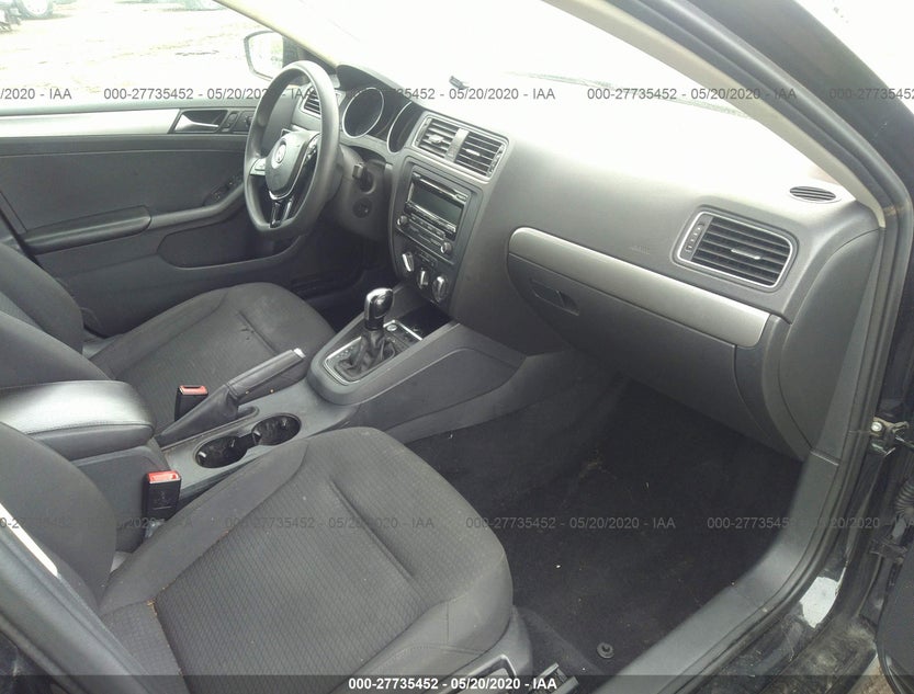3VWD17AJ7FM343373